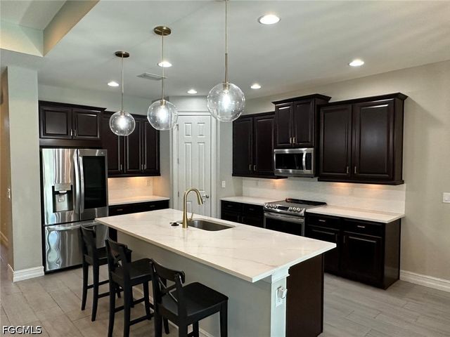 13451 Seaside Harbour DR, North Fort Myers, FL 33903