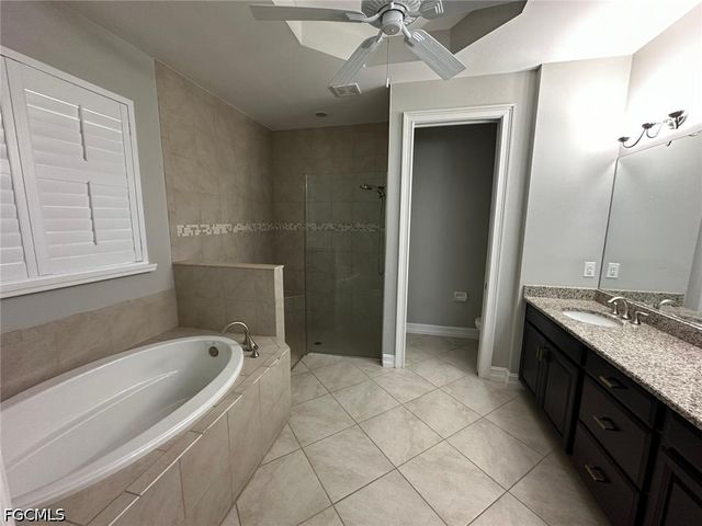 13451 Seaside Harbour DR, North Fort Myers, FL 33903