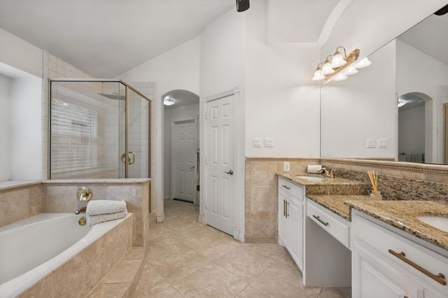 7025 Escondido Drive, Arlington, TX 76016