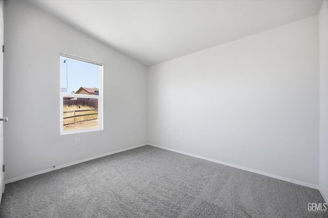 20405 Weston Avenue, Tehachapi, CA 93561