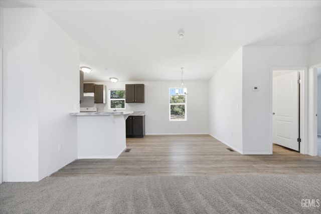 20405 Weston Avenue, Tehachapi, CA 93561