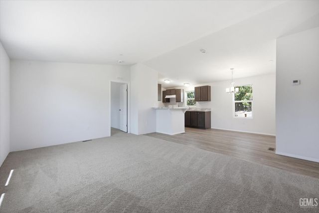 20405 Weston Avenue, Tehachapi, CA 93561