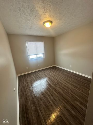 88 Keran Manor Court APT C, Greenwood, IN 46142