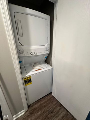 88 Keran Manor Court APT C, Greenwood, IN 46142