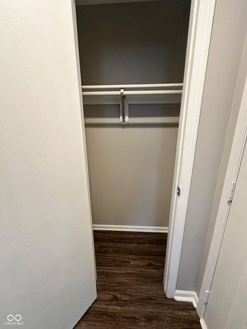 88 Keran Manor Court APT C, Greenwood, IN 46142