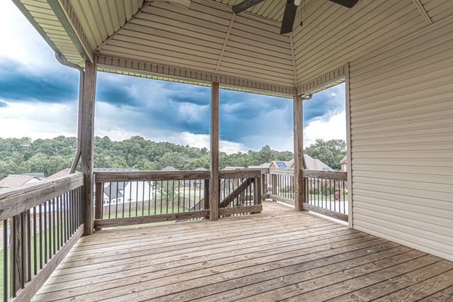 955 Smoots Dr, Clarksville, TN 37042