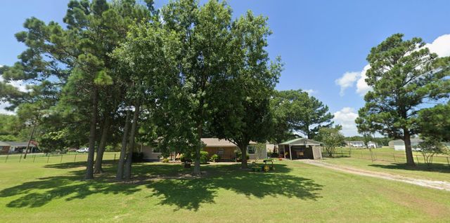8140 Fm 513 S, Lone Oak, TX 75453