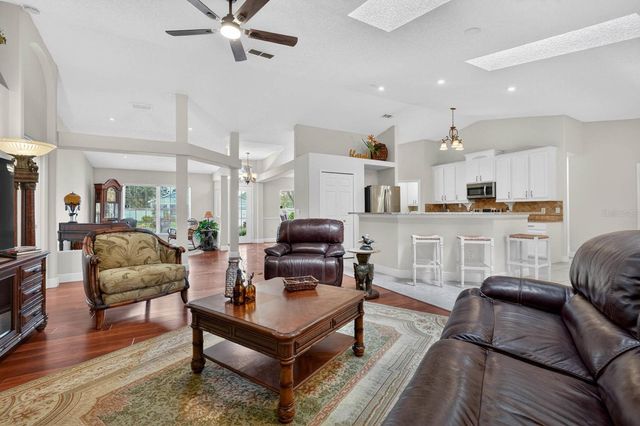 16 LINCOLN LANE, Palm Coast, FL 32137