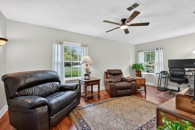 16 LINCOLN LANE, Palm Coast, FL 32137