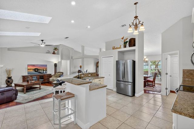 16 LINCOLN LANE, Palm Coast, FL 32137