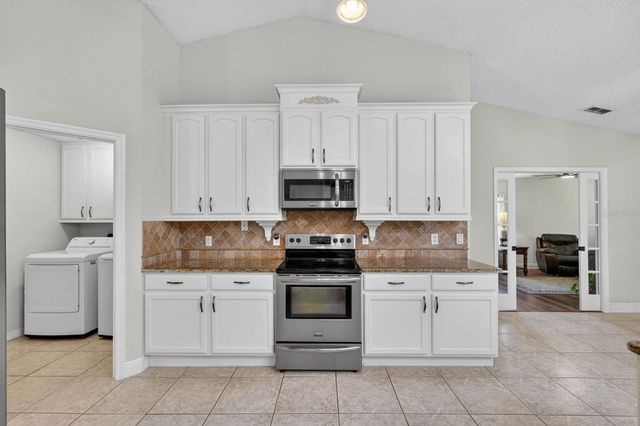 16 LINCOLN LANE, Palm Coast, FL 32137