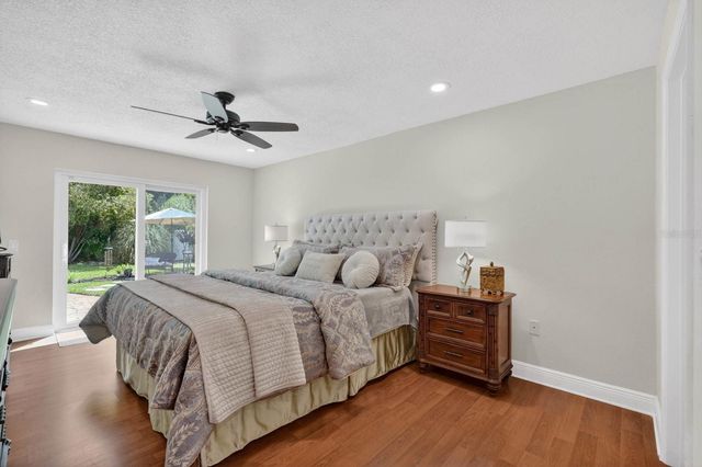 16 LINCOLN LANE, Palm Coast, FL 32137