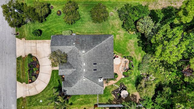 16 LINCOLN LANE, Palm Coast, FL 32137