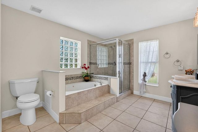 16 LINCOLN LANE, Palm Coast, FL 32137