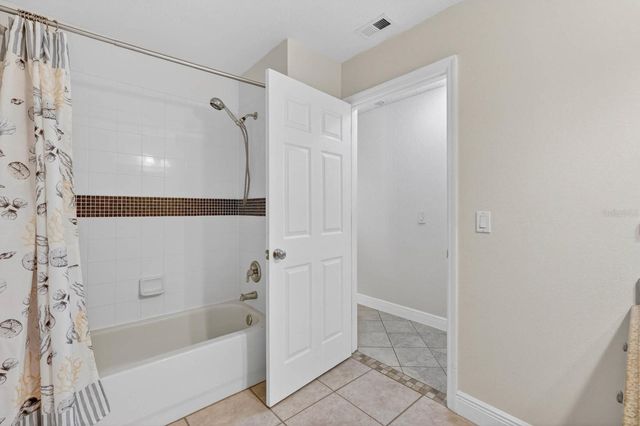 16 LINCOLN LANE, Palm Coast, FL 32137