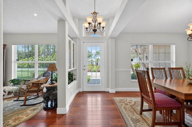 16 LINCOLN LANE, Palm Coast, FL 32137