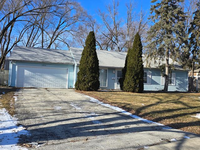 15016 S Holiday Court, Orland Park, IL 60462