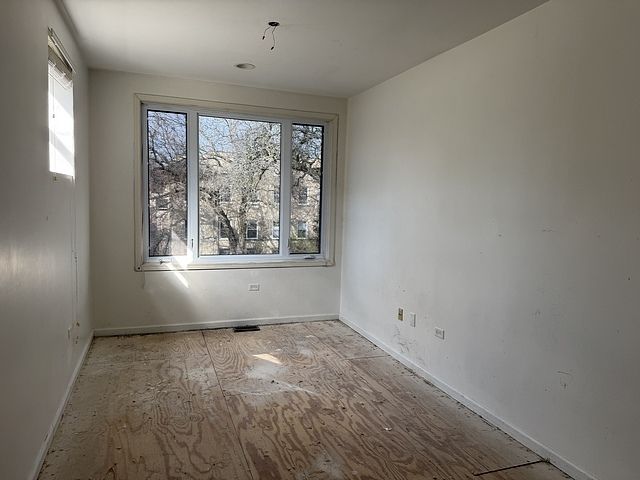 6567 S Harvard Avenue, Chicago, IL 60621