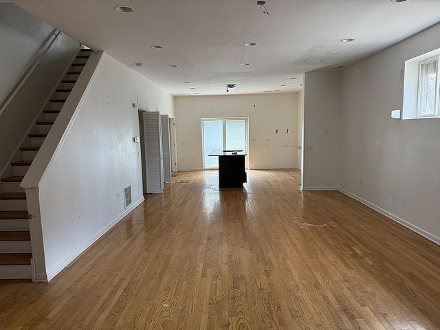 6567 S Harvard Avenue, Chicago, IL 60621