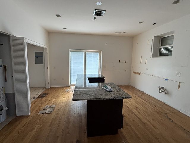 6567 S Harvard Avenue, Chicago, IL 60621