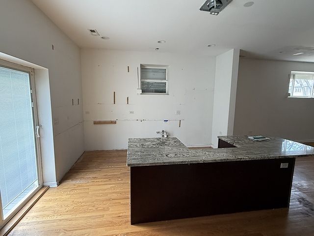 6567 S Harvard Avenue, Chicago, IL 60621