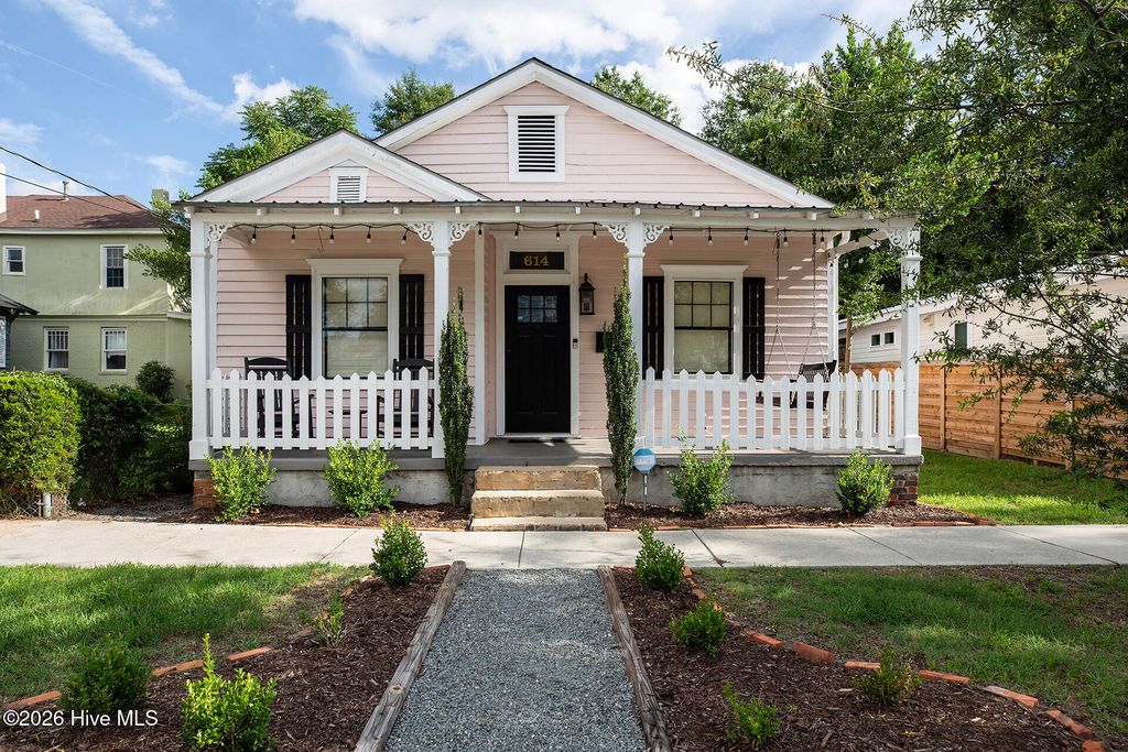 614 Queen Street, Wilmington, NC 28401