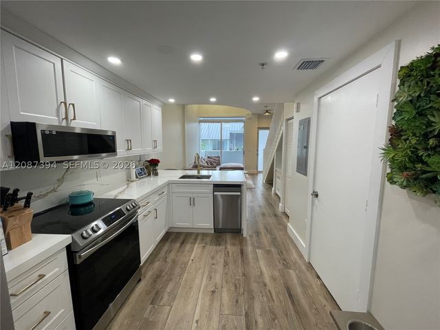 3339 Virginia St 141, Miami, FL 33133