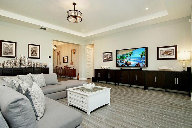 10639 Vineyard Dr, Port St. Lucie, Port St Lucie, FL 34987