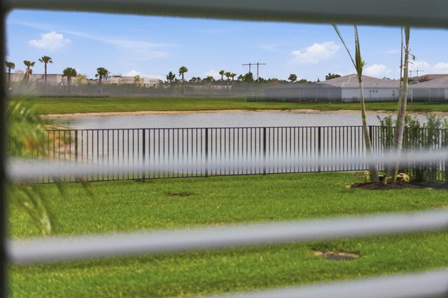 10639 Vineyard Drive, Port St. Lucie, Port St Lucie, FL 34987