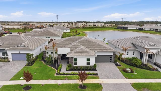 10639 Vineyard Drive, Port St. Lucie, Port St Lucie, FL 34987