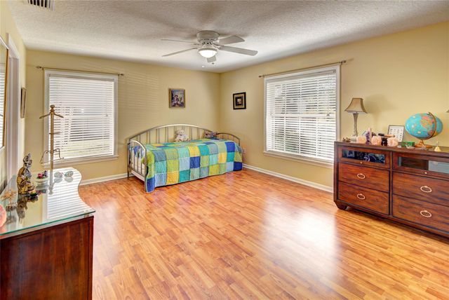 114 Sand Pine Way, Royal Palm Beach, FL 33411