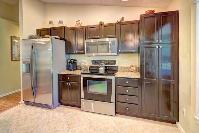 114 Sand Pine Way, Royal Palm Beach, FL 33411