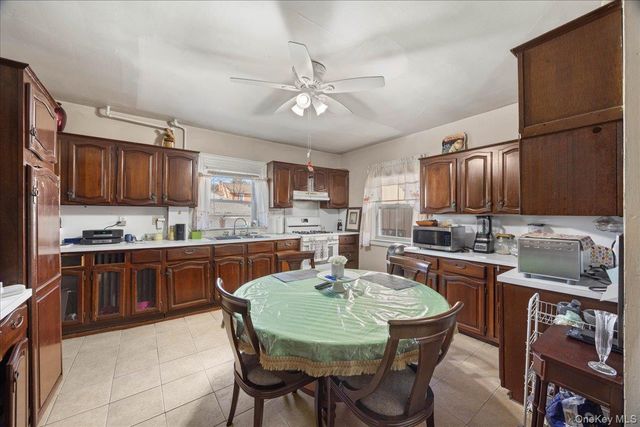 49 Lake Street, White Plains, NY 10604