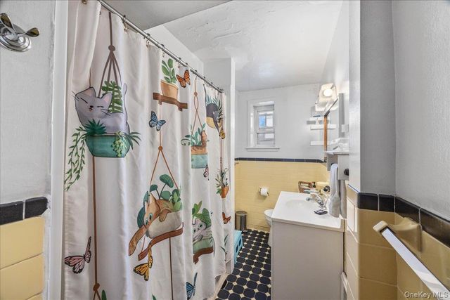 49 Lake Street, White Plains, NY 10604