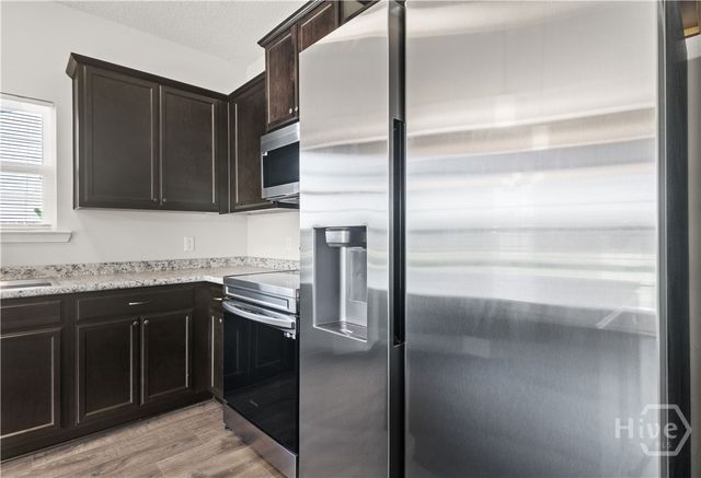 145 Sunflower Circle NE, Ludowici, GA 31316