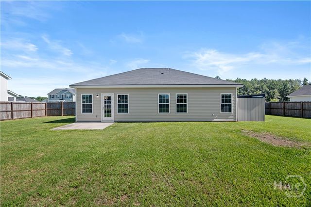 145 Sunflower Circle NE, Ludowici, GA 31316