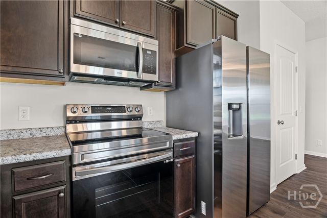 145 Sunflower Circle NE, Ludowici, GA 31316