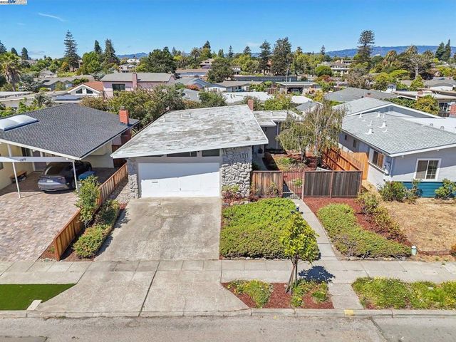 1213 Rosewood Way, Alameda, CA 94501