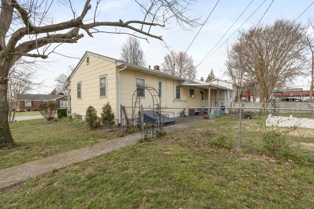 1511 Hadley Ave, Old Hickory, TN 37138