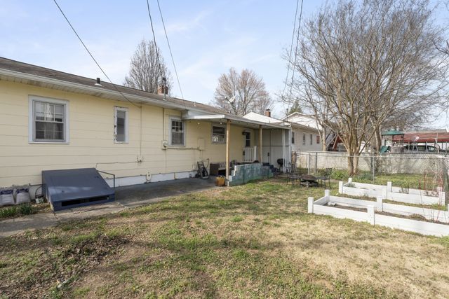 1511 Hadley Ave, Old Hickory, TN 37138