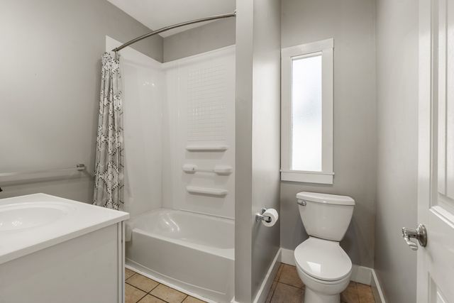 1511 Hadley Ave, Old Hickory, TN 37138