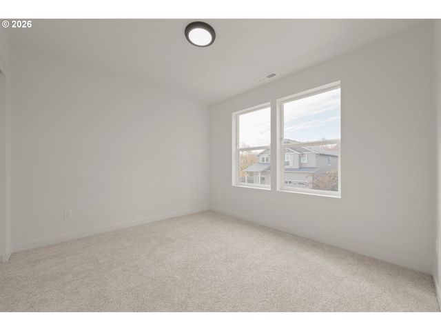 3075 GUADALUPE Way, Eugene, OR 97408