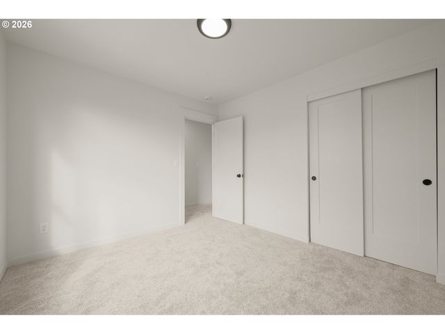 3075 GUADALUPE Way, Eugene, OR 97408