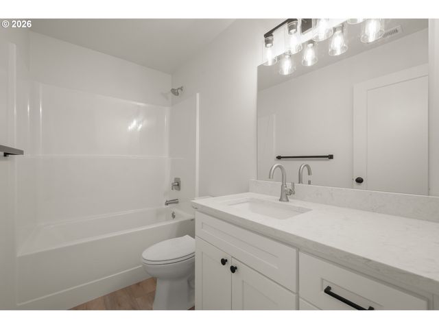 3075 GUADALUPE Way, Eugene, OR 97408