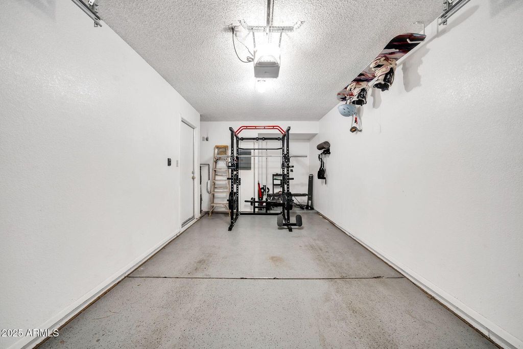 Image 28 of property listing at 14002 N 49TH Avenue 1097, Glendale, AZ 85306