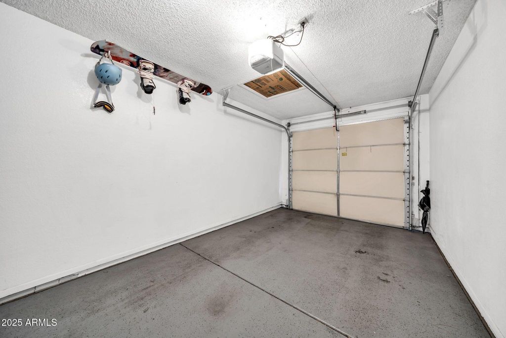 Image 29 of property listing at 14002 N 49TH Avenue 1097, Glendale, AZ 85306