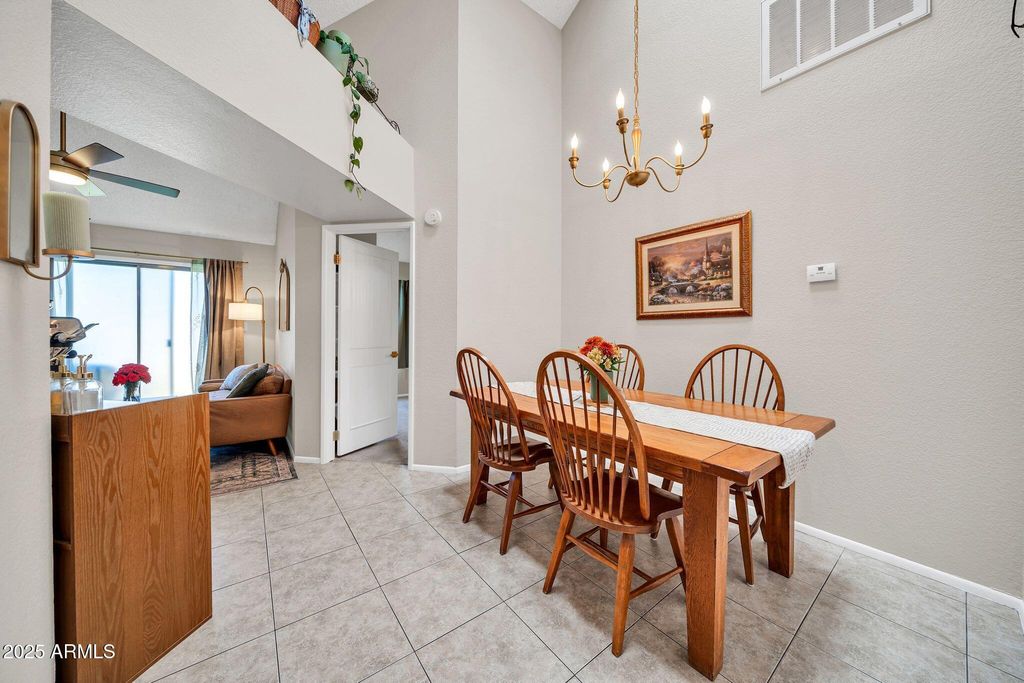 Image 8 of property listing at 14002 N 49TH Avenue 1097, Glendale, AZ 85306