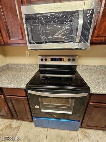 5081 River Glen Drive 119, Las Vegas, NV 89103