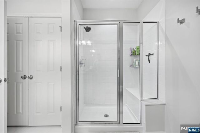 102 Sequoia Drive 1724, Cedar Grove, NJ 07009