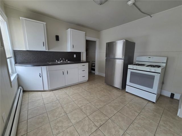 292 Pleasant Street, Rumford, RI 02916